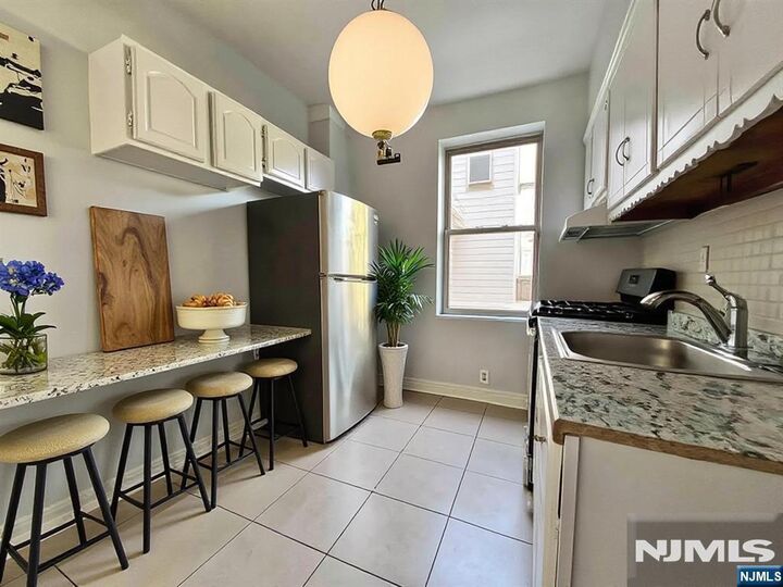 Property Photo:  7505 Palisade Avenue A3  NJ 07047 