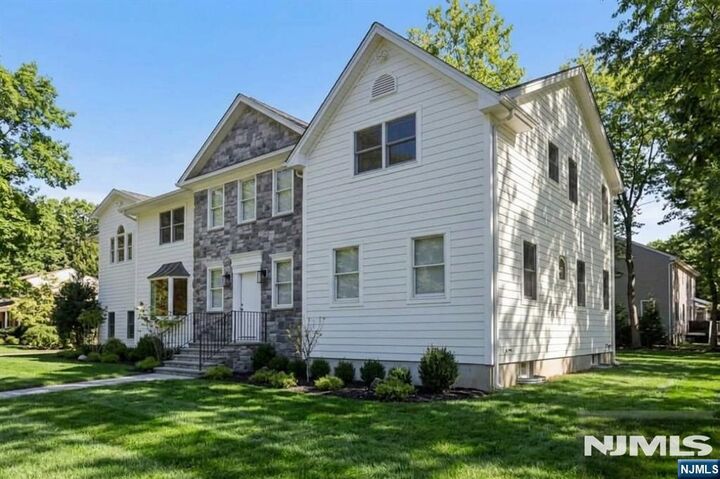 Property Photo:  337 Franklin Street  NJ 07641 