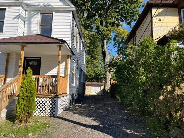 Property Photo:  9514 Silk Avenue  OH 44102 