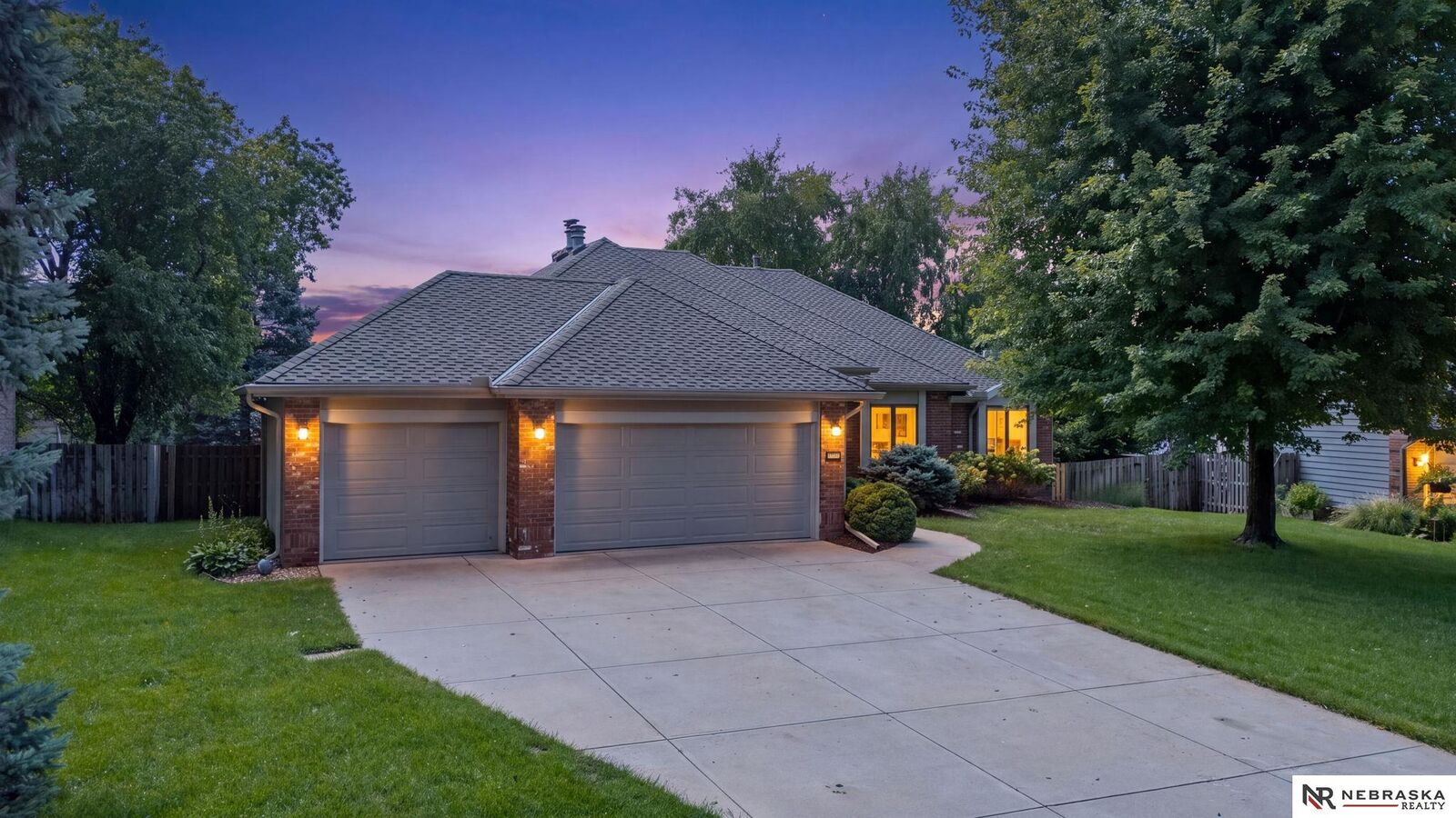 Property Photo: 16329 Valley Street NE 68130