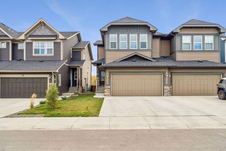 Property Photo: 63 Fireside Crescent AB T4C 2L4