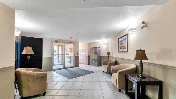 Property Photo:  245 Red Deer Drive SW 104  AB T1A 8P4 