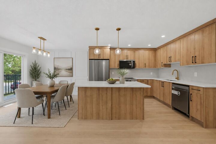 Property Photo:  1387 Berkley Drive NW  AB T3K 1T5 