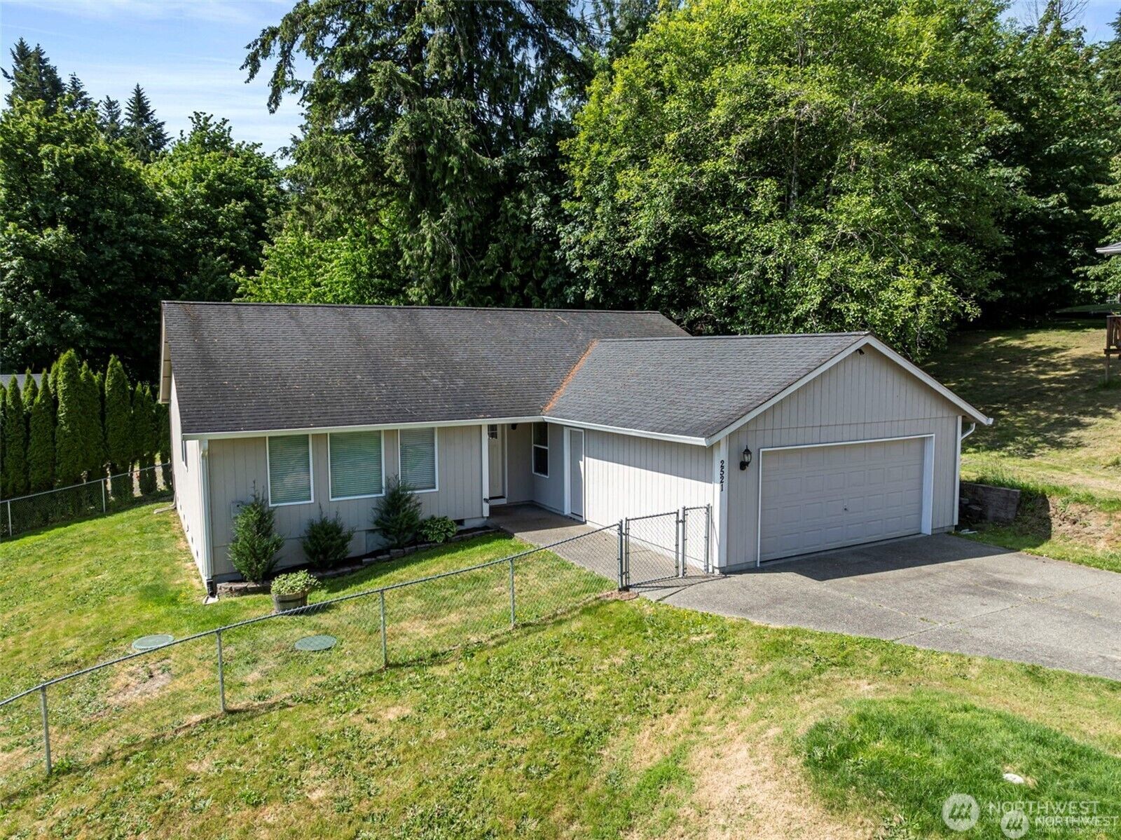 Property Photo:  2521  123rd Avenue SW  WA 98512 