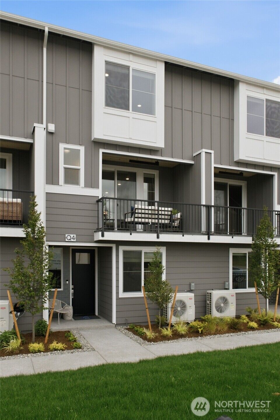 Property Photo:  21029  87th Avenue SE N2  WA 98296 
