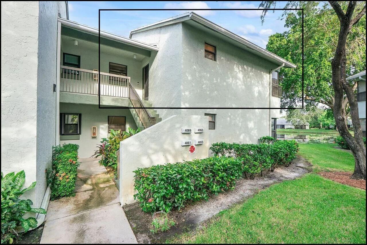 Property Photo: 4063 Carambola Circle N 2977 FL 33066