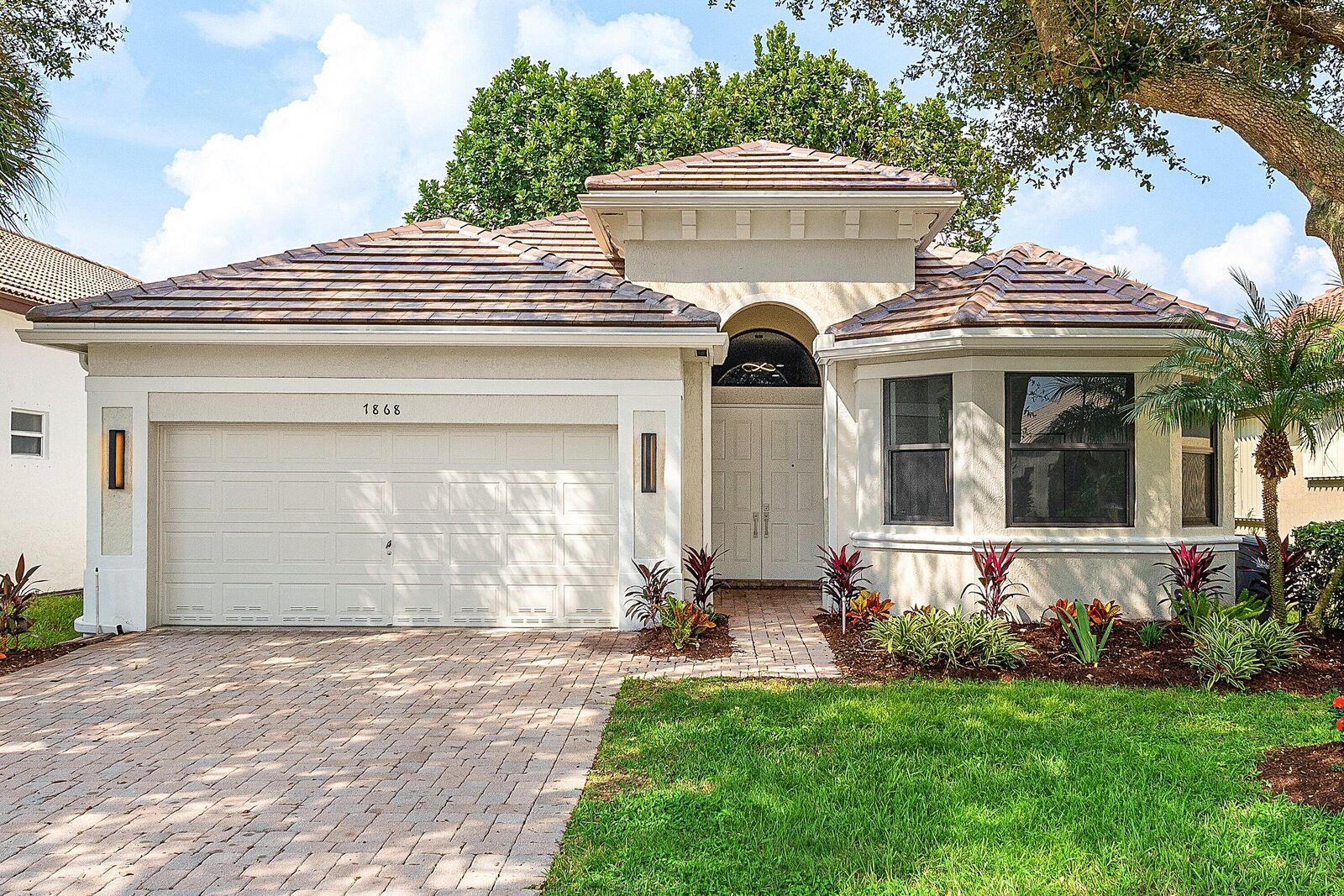 Property Photo:  7868 Monarch Court  FL 33446 