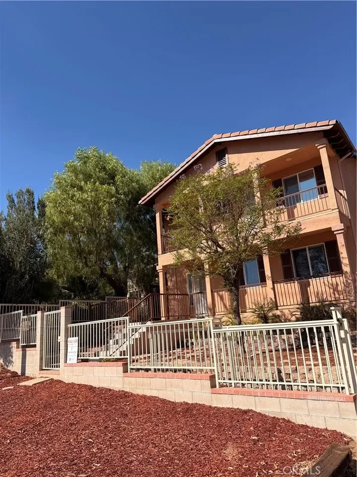 Property Photo:  905 W Sumner A - Front  CA 92530 