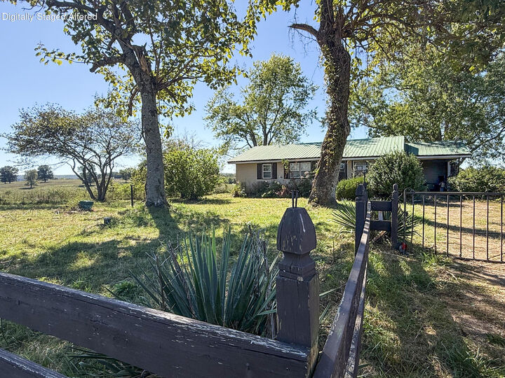 Property Photo:  7436 Zion Road  AR 72556 