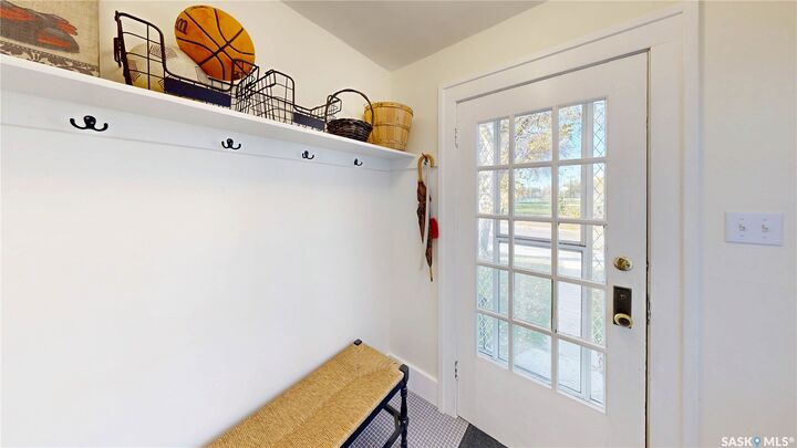Property Photo: 3723 Victoria Avenue SK S4T 1M5