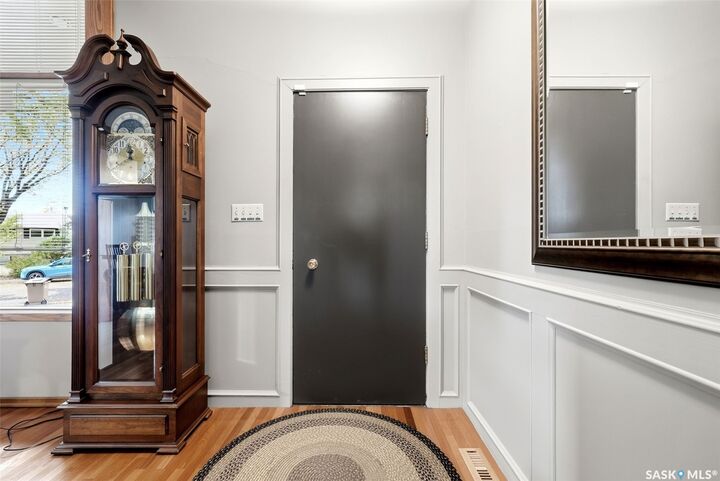 Property Photo:  98 Hudson Drive  SK S4S 2W8 