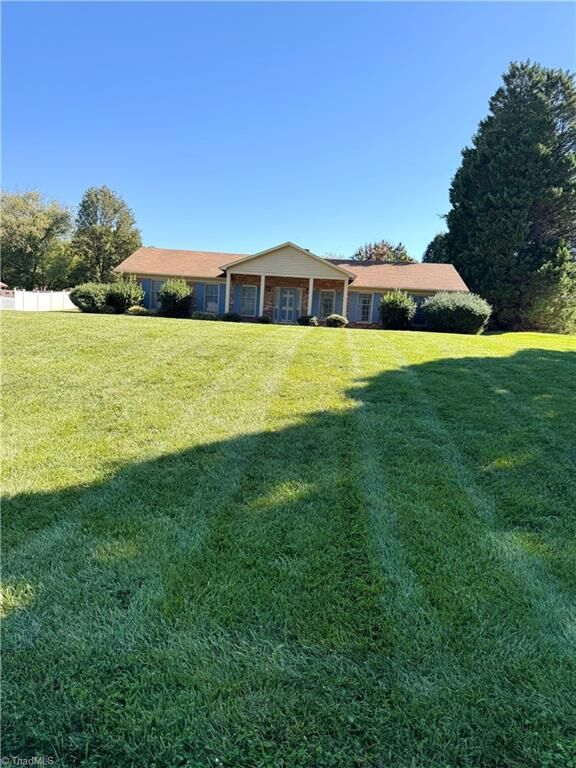 Property Photo:  1042 Fairweather Drive  NC 27284 