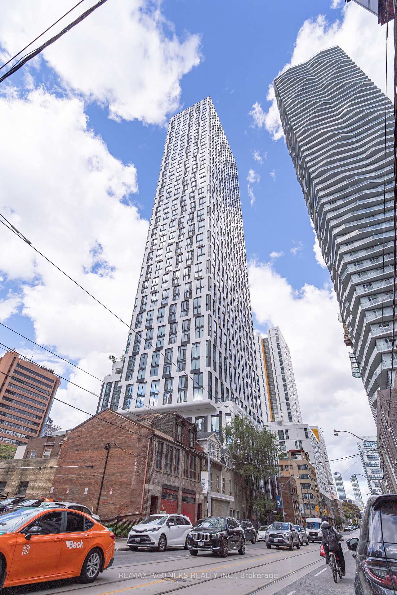 Property Photo:  252 Church Street 4509  ON M5B 0E6 
