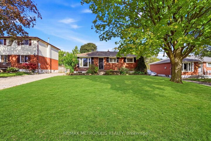 Property Photo:  5 McCammon Street Upper  ON N3L 1V8 