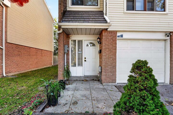 Property Photo:  6 Ellerslie Road  ON L6T 4C2 