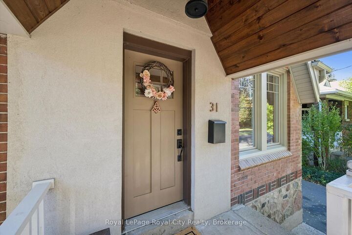 Property Photo: 31 James Street W ON N1G 1E3