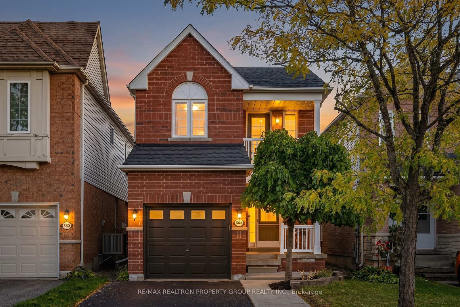 Property Photo:  562 Pelletier Court  ON L3X 2N7 