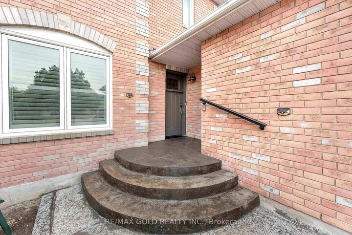 Property Photo: 299 Delaney Drive ON L1T 3S6
