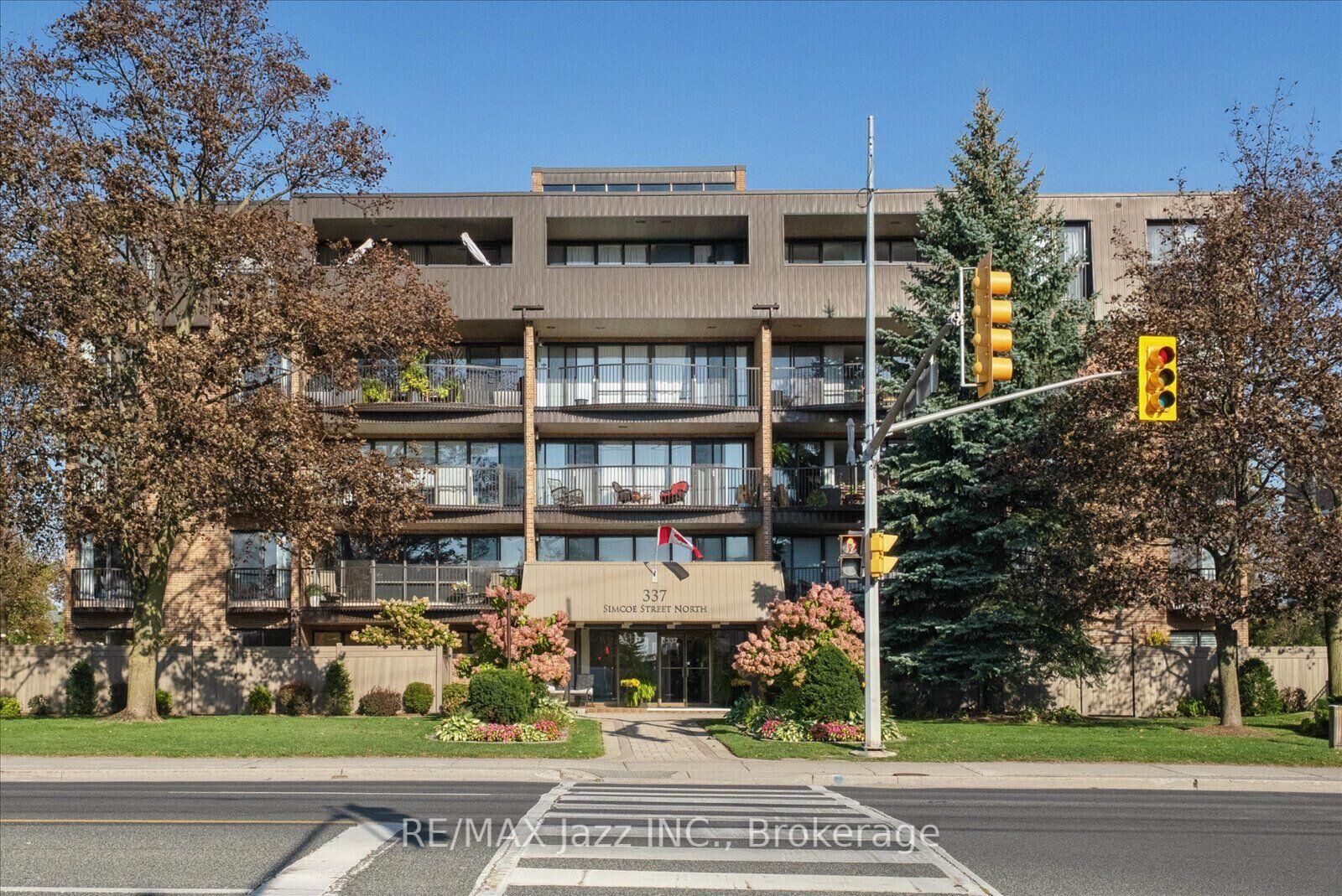 Property Photo:  337 Simcoe Street N 405  ON L1G 4T2 