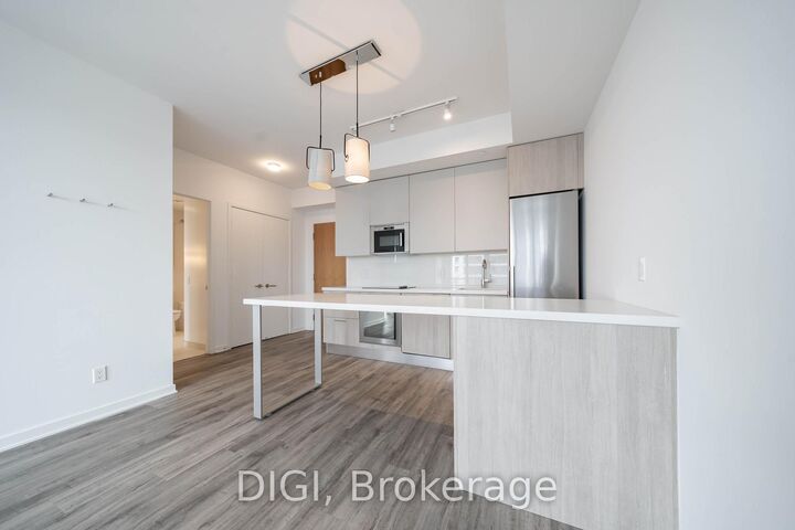 Property Photo:  25 Selby Street 708  ON M4Y 0E6 