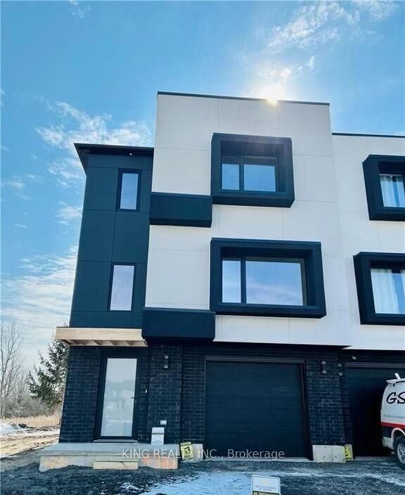 Property Photo:  4302 Lismer Lane  ON N6L 0H8 