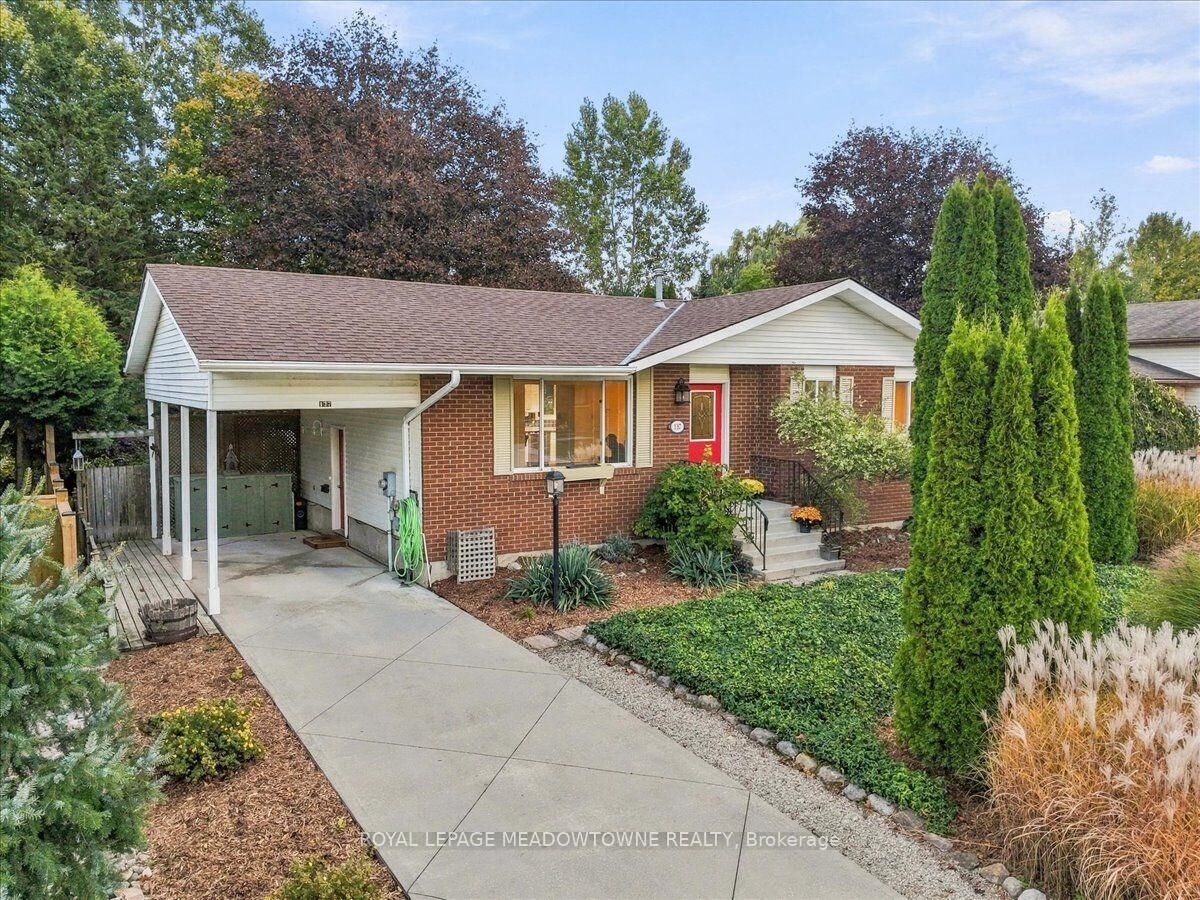 Property Photo:  137 Orchard Drive  ON N0H 2P0 