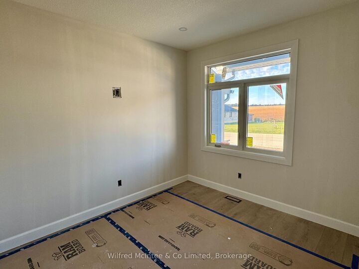 Property Photo:  132 Devinwood Avenue  ON N0G 2V0 