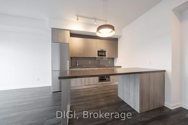 Property Photo:  25 Selby Street 4507  ON M4Y 0E6 