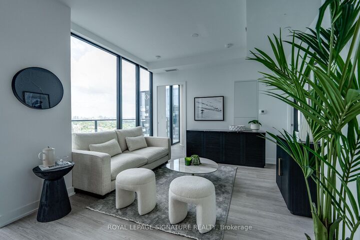 Property Photo: 47 Mutual Street 3205 ON M5B 0C6