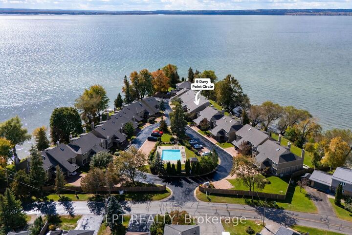 Property Photo:  9 Davy Point Circle  ON L4P 3H2 