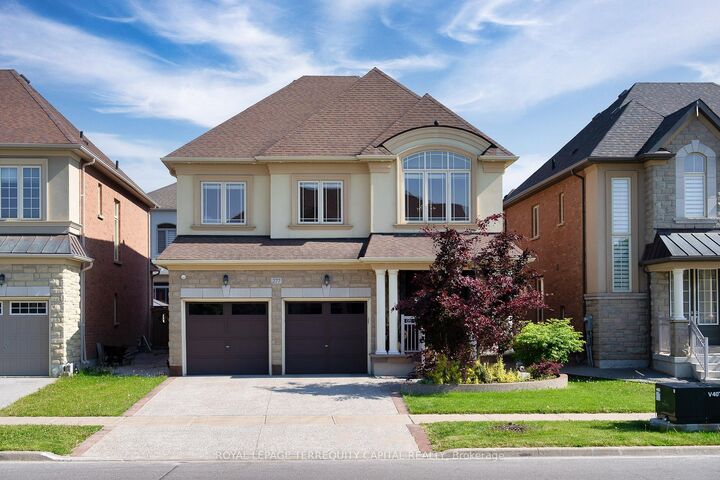 Property Photo:  277 Chatfield Drive  ON L4H 3R8 
