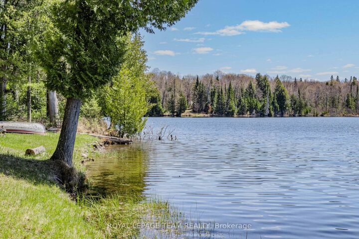 Property Photo:  662A Long Lake Road  ON K0J 1B0 