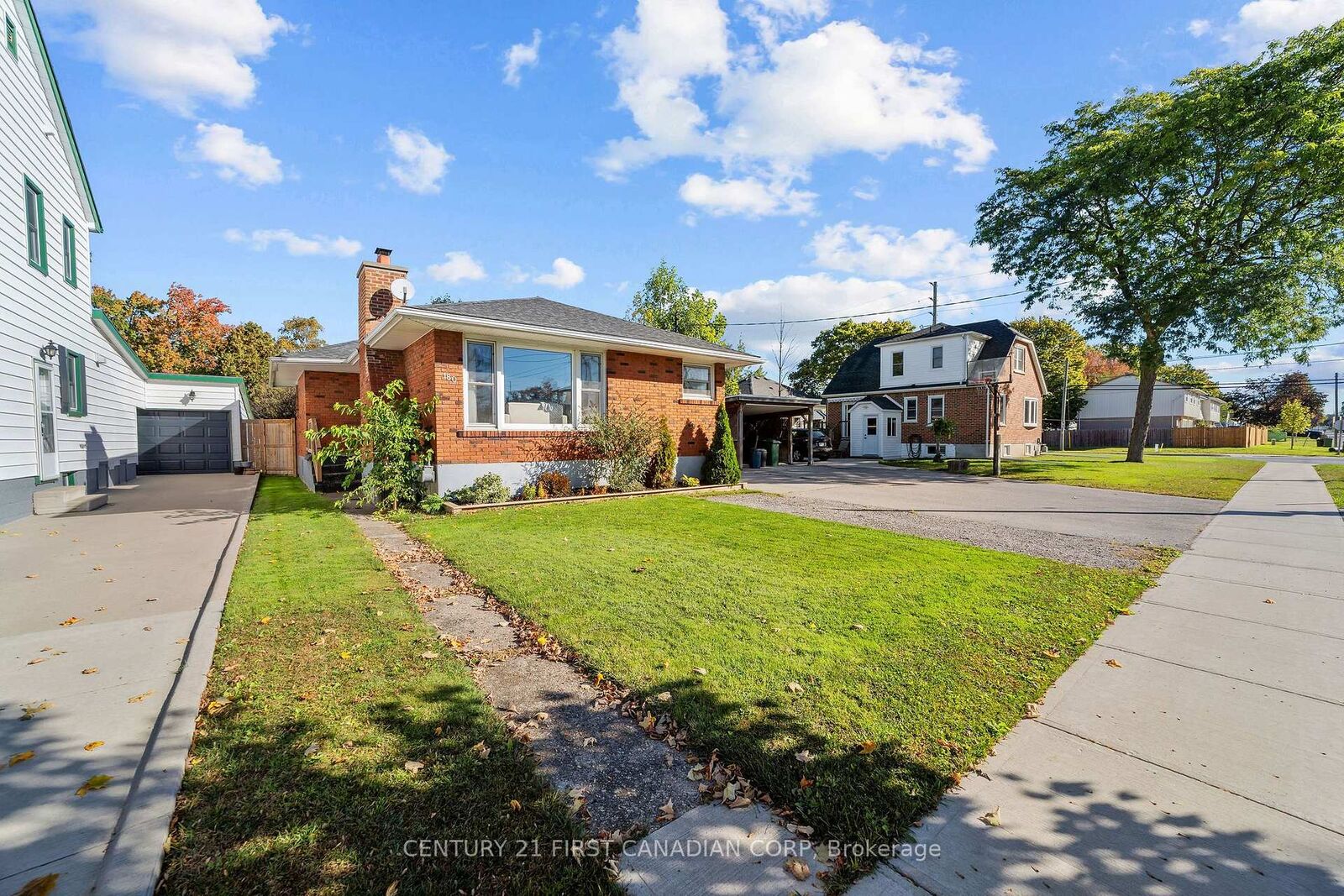 Property Photo:  180 Forest Avenue  ON N5R 2K9 