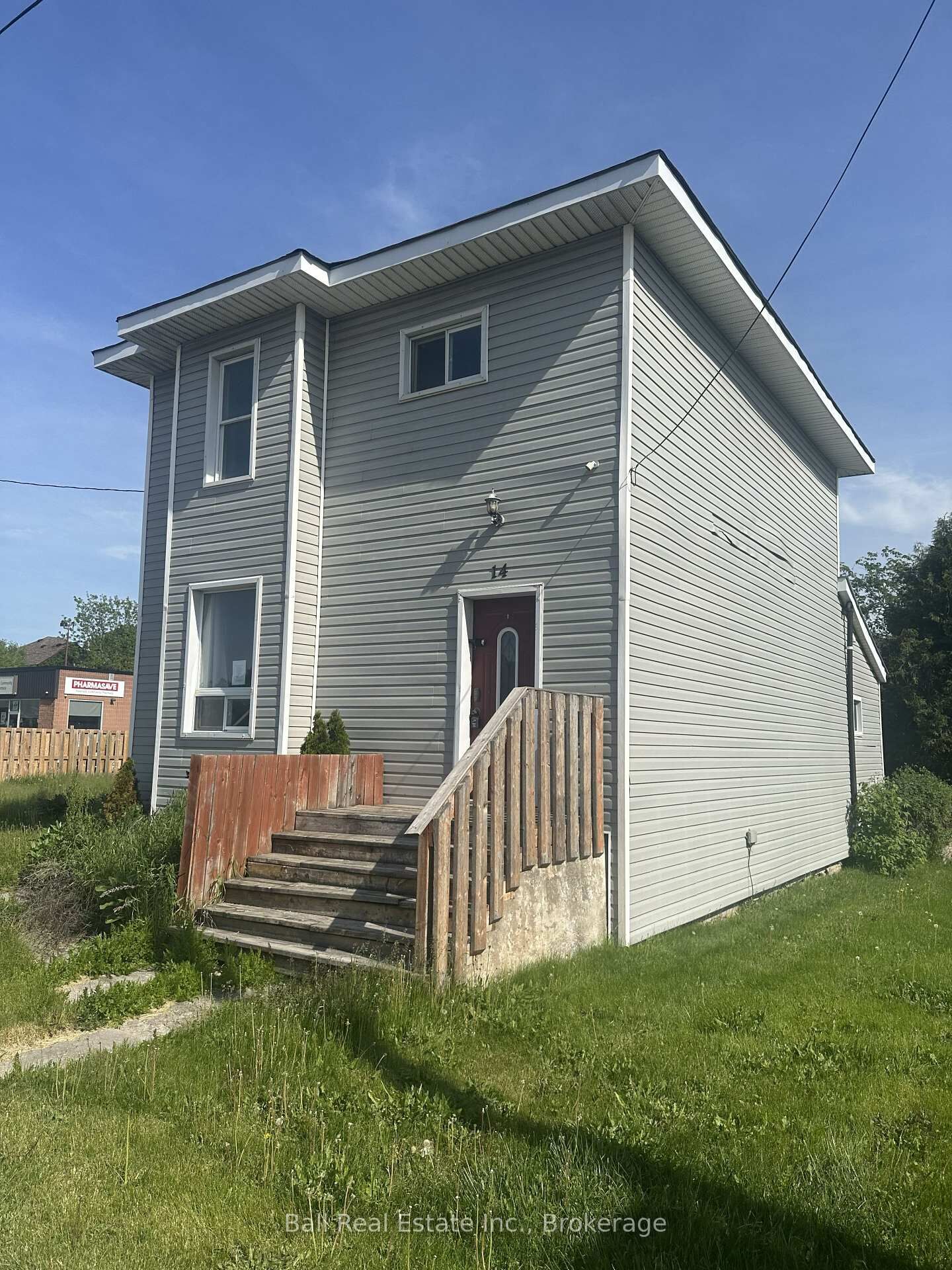 Property Photo:  14 Ottawa Street W  ON K0L 1Z0 
