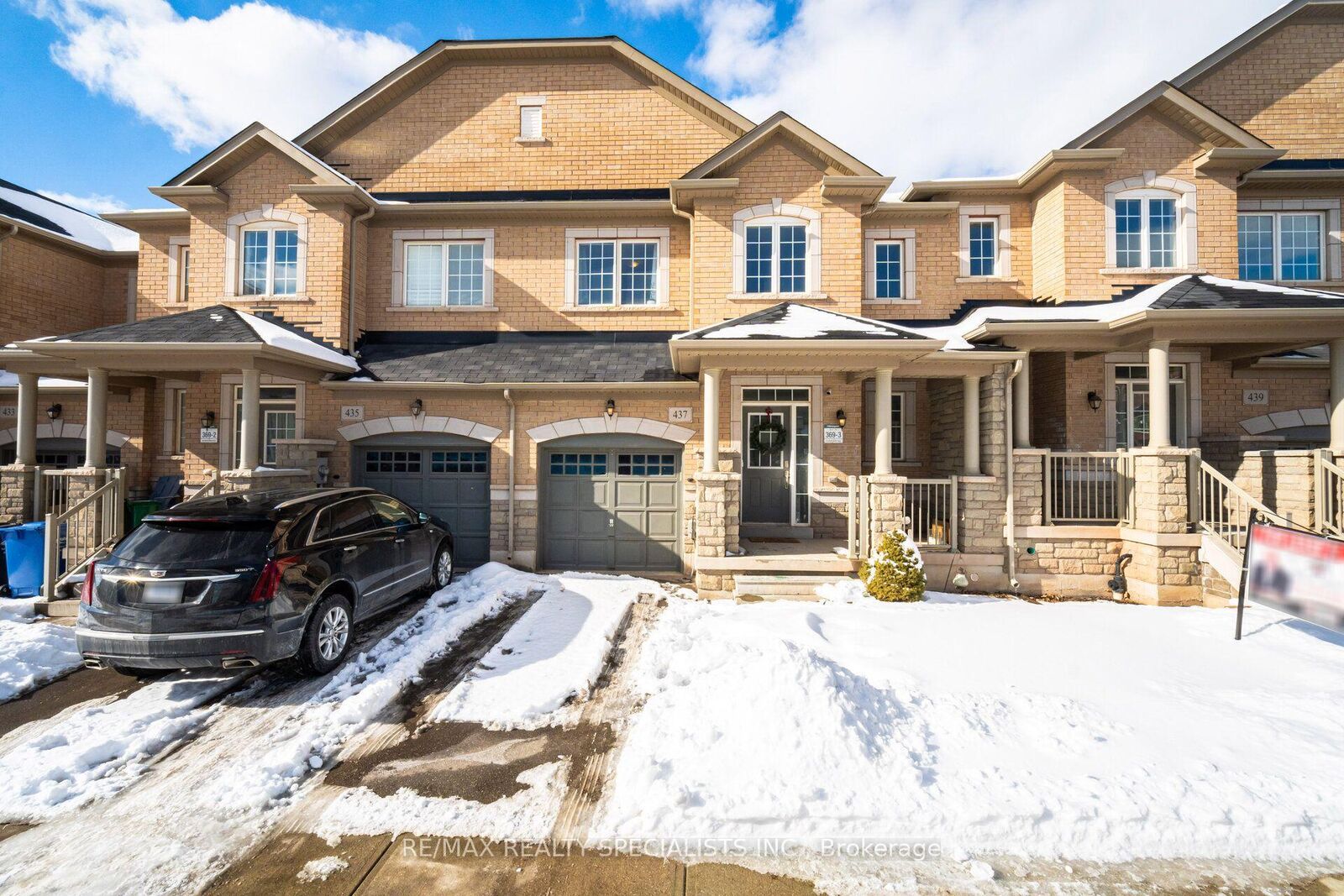 Property Photo:  437 Silver Maple Road  ON L6H 0S2 
