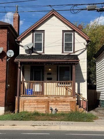 Property Photo:  1087 Cannon Street E  ON L8L 2J3 