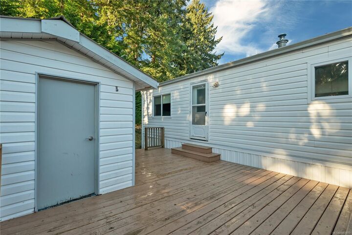 Property Photo:  3120 Island Hwy #204  BC V9W 5G1 