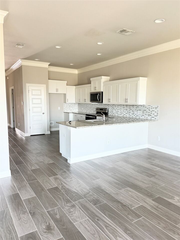 Property Photo: 105 Bailey Kay Court A TX 76537