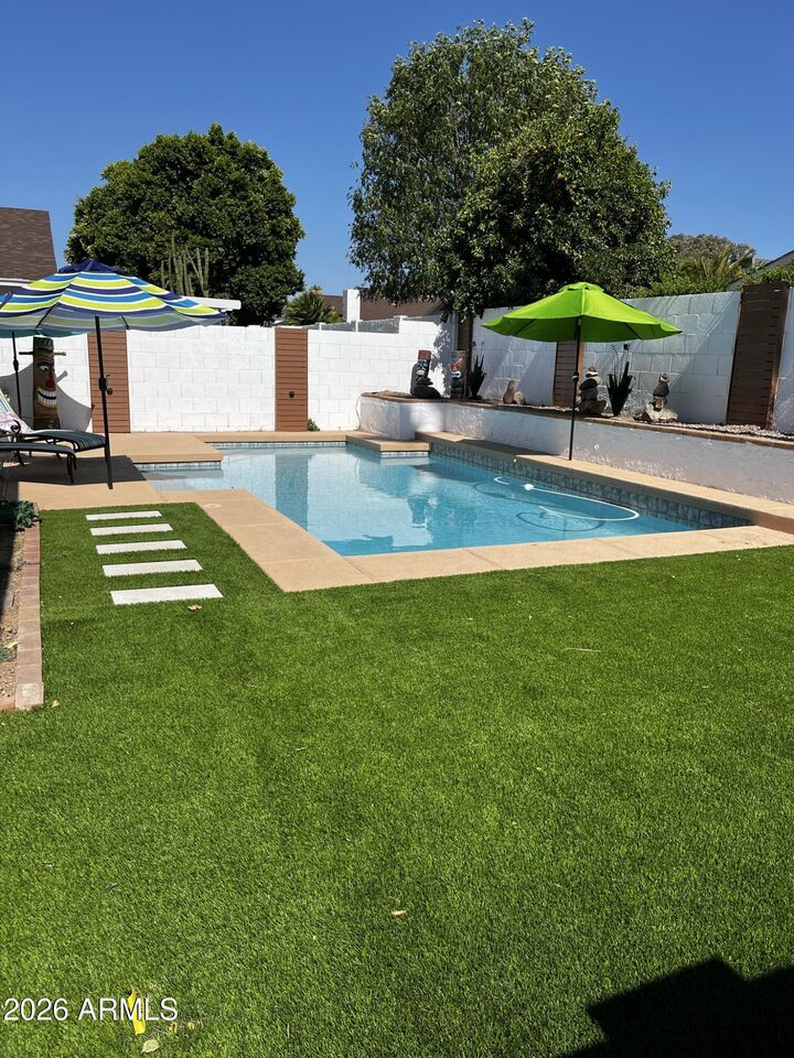 Property Photo: 306 W Sandra Terrace AZ 85023