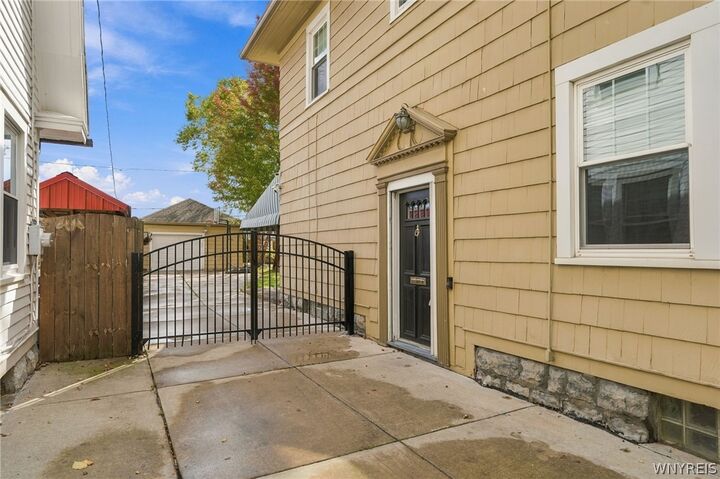 Property Photo: 30 Wingate Avenue NY 14216