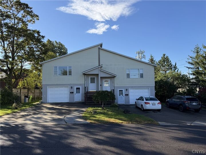 Property Photo:  404 Galster Avenue 402  NY 13206 