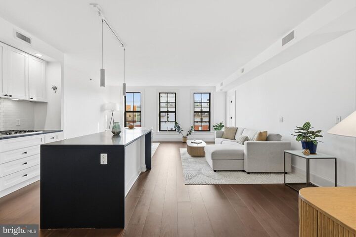 Property Photo: 1011 M Street NW 702 DC 20001