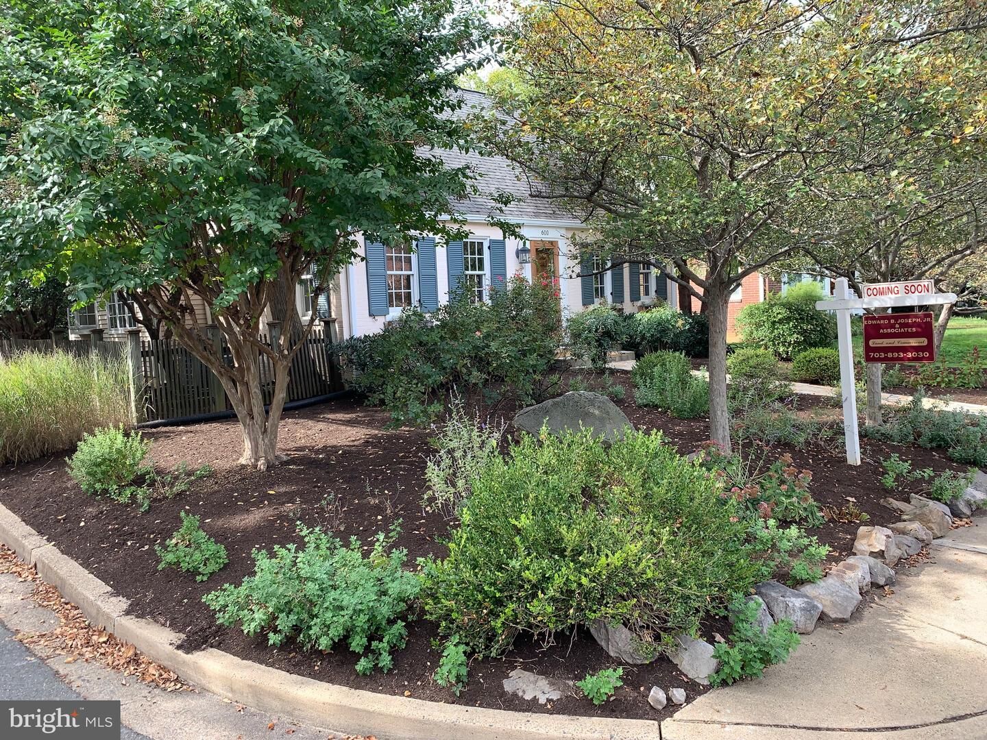 Property Photo:  600 N Ivy Street N  VA 22201 