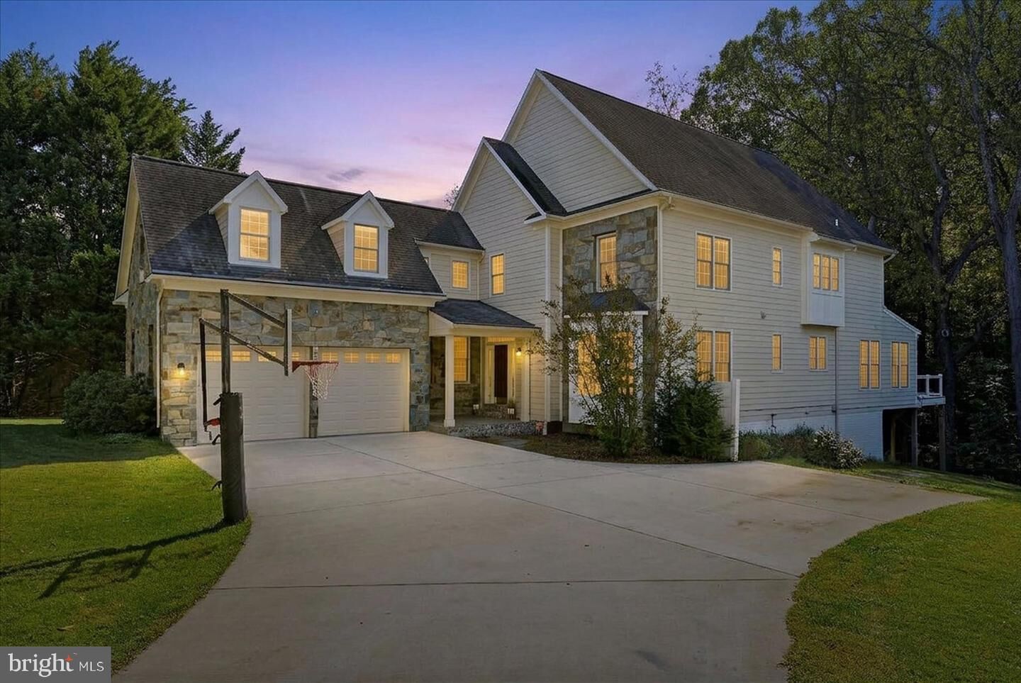 Property Photo:  8711 Seven Locks Road  MD 20817 
