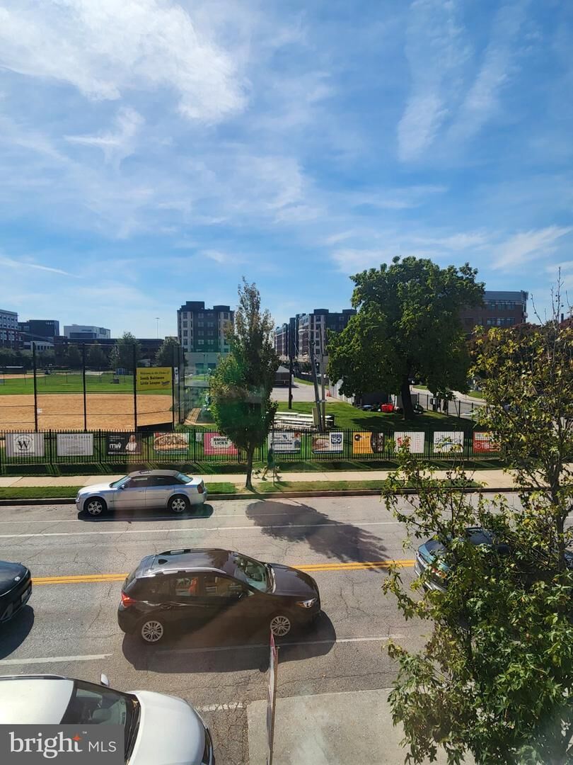 Property Photo:  1110 E Fort Avenue  MD 21230 