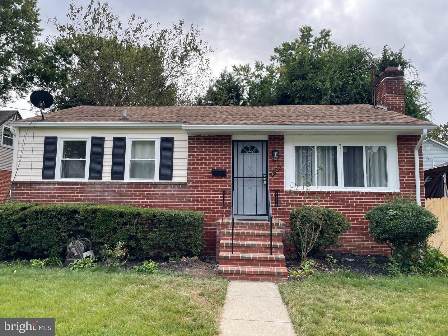 Property Photo:  2503 Avalon Place  MD 20783 