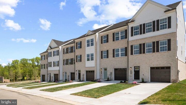 Property Photo: 7600 Daybreak Drive MD 20613