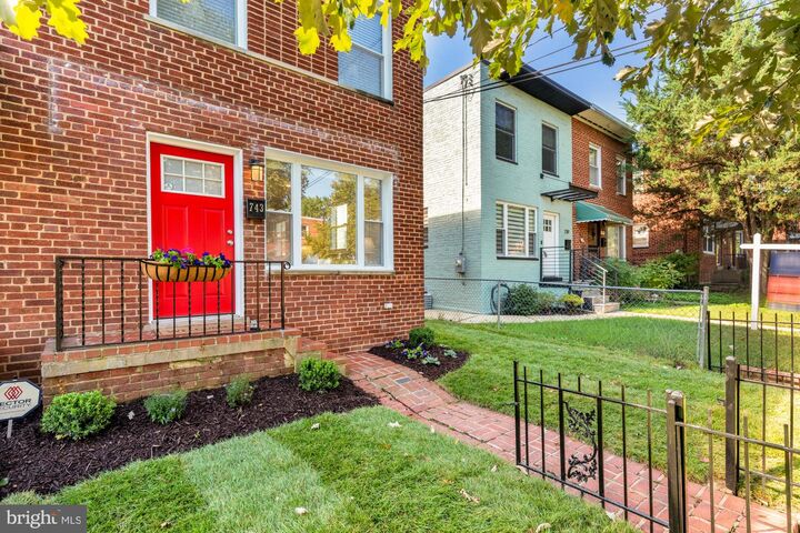 Property Photo:  743 Kennedy Street NE  DC 20011 