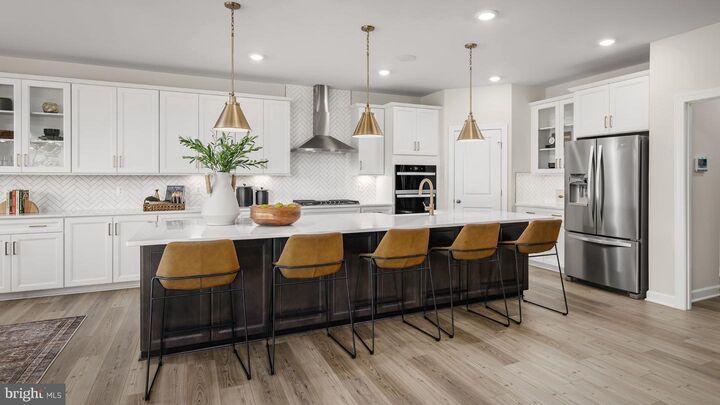 Property Photo:  Homesite 18 McElnea Manor Court  VA 20180 