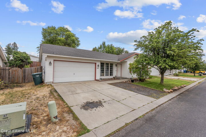 Property Photo:  2800 N Wickiup Dr  ID 83854 